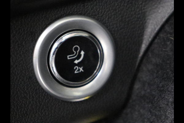 Ford Kuga 2.5 PHEV Vignale | Head-Up | Trekhaak | Adaptive cruise | Leder | 360 Camera | Stoelverwarming | Digital Cockpit | Carplay | Dodehoek detectie | Navigatie | Keyless | Achterbankverwarming | Plug In Ford Kuga 2.5 PHEV Vignale | Head-Up | Trekhaak | Adaptive cruise | Leder | 360 Camera | Stoelverwarming | Digital Cockpit | Carplay | Dodehoek detectie | Navigatie | Keyless | Achterbankverwarming | Plug In