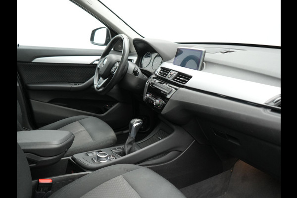 BMW X1 xDrive25e Executive Plug In Hybrid 222pk Dealer O.H PHEV | Trekhaak Afneembaar | Panodak | Adaptive Cruise | Stoelen Memory & Verwarmd |  Harman & Kardon | Apple Carplay | LED Koplampen | BMW X1 xDrive25e Executive Plug In Hybrid 222pk Dealer O.H PHEV | Trekhaak Afneembaar | Panodak | Adaptive Cruise | Stoelen Memory & Verwarmd |  Harman & Kardon | Apple Carplay | LED Koplampen |