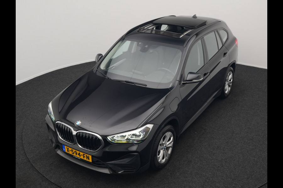BMW X1 xDrive25e Executive Plug In Hybrid 222pk Dealer O.H PHEV | Trekhaak Afneembaar | Panodak | Adaptive Cruise | Stoelen Memory & Verwarmd |  Harman & Kardon | Apple Carplay | LED Koplampen | BMW X1 xDrive25e Executive Plug In Hybrid 222pk Dealer O.H PHEV | Trekhaak Afneembaar | Panodak | Adaptive Cruise | Stoelen Memory & Verwarmd |  Harman & Kardon | Apple Carplay | LED Koplampen |