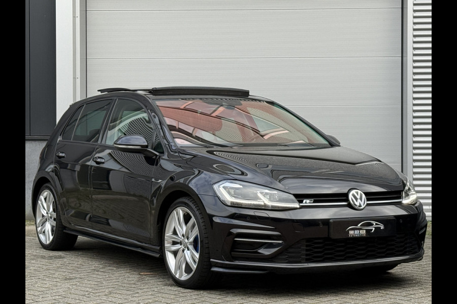 Volkswagen Golf 1.5 TSI Highline Business R | Apple Carplay | Panoramadak | ACC Volkswagen Golf 1.5 TSI Highline Business R | Apple Carplay | Panoramadak | ACC
