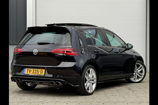 Volkswagen Golf 1.5 TSI Highline Business R | Apple Carplay | Panoramadak | ACC Volkswagen Golf 1.5 TSI Highline Business R | Apple Carplay | Panoramadak | ACC