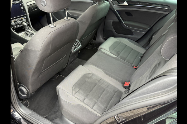 Volkswagen Golf 1.5 TSI Highline Business R | Apple Carplay | Panoramadak | ACC Volkswagen Golf 1.5 TSI Highline Business R | Apple Carplay | Panoramadak | ACC