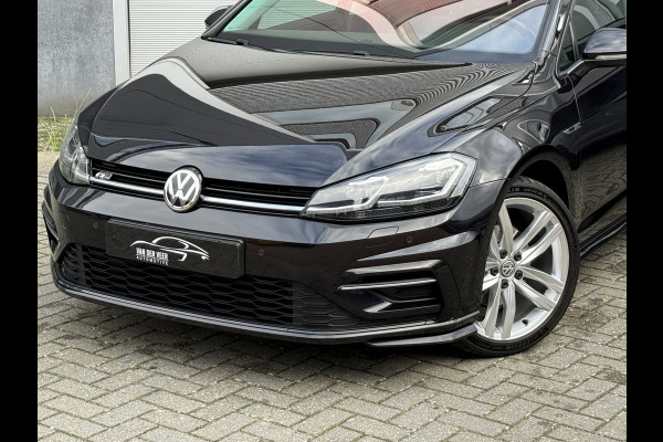 Volkswagen Golf 1.5 TSI Highline Business R | Apple Carplay | Panoramadak | ACC Volkswagen Golf 1.5 TSI Highline Business R | Apple Carplay | Panoramadak | ACC