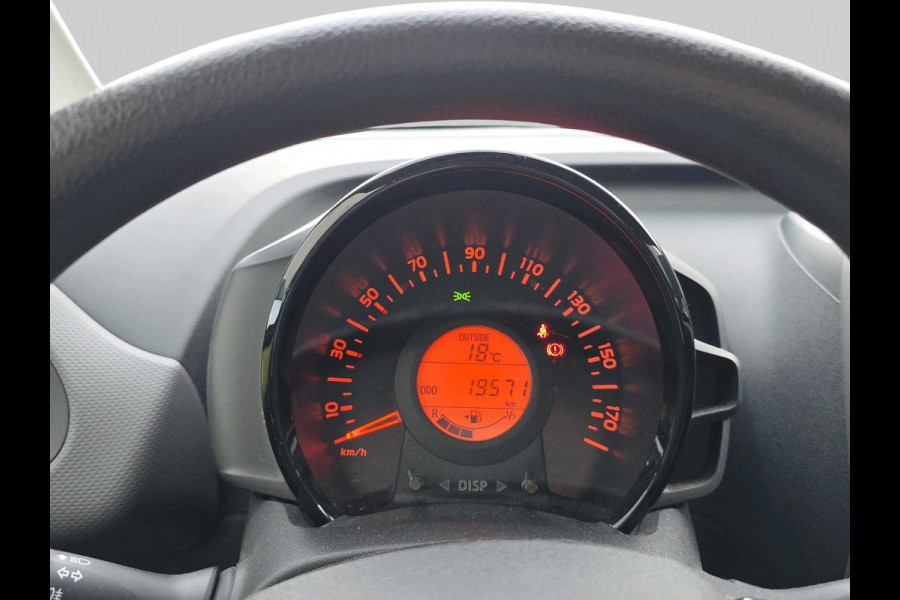 Peugeot 108 1.0 e-VTi Active | Airco | Bluethooth | Zeer net exemplaar ! |