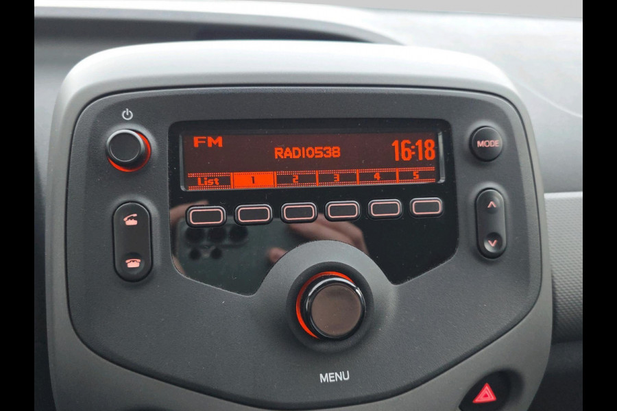 Peugeot 108 1.0 e-VTi Active | Airco | Bluethooth | Zeer net exemplaar ! |