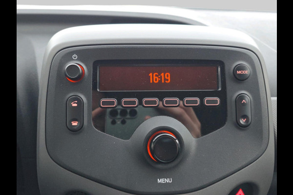 Peugeot 108 1.0 e-VTi Active | Airco | Bluethooth | Zeer net exemplaar ! |
