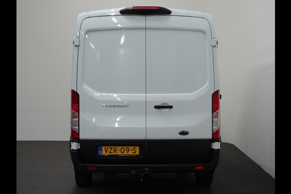 Ford Transit 310 2.0 TDCI L2H2 Trend Automaat Airco Navigatie Bluetooth Camera Cruise Control Trekhaak Ford Transit 310 2.0 TDCI L2H2 Trend Automaat Airco Navigatie Bluetooth Camera Cruise Control Trekhaak