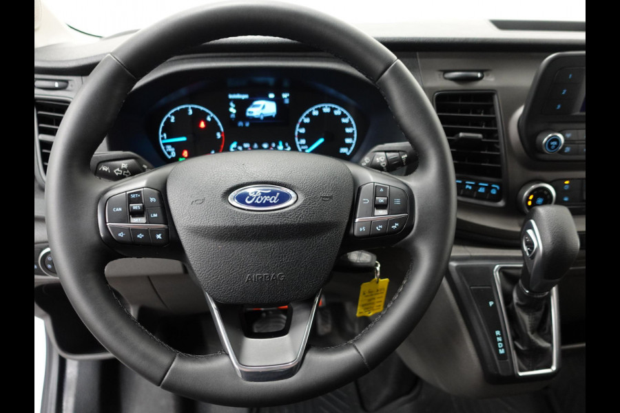 Ford Transit 310 2.0 TDCI L2H2 Trend Automaat Airco Navigatie Bluetooth Camera Cruise Control Trekhaak Ford Transit 310 2.0 TDCI L2H2 Trend Automaat Airco Navigatie Bluetooth Camera Cruise Control Trekhaak