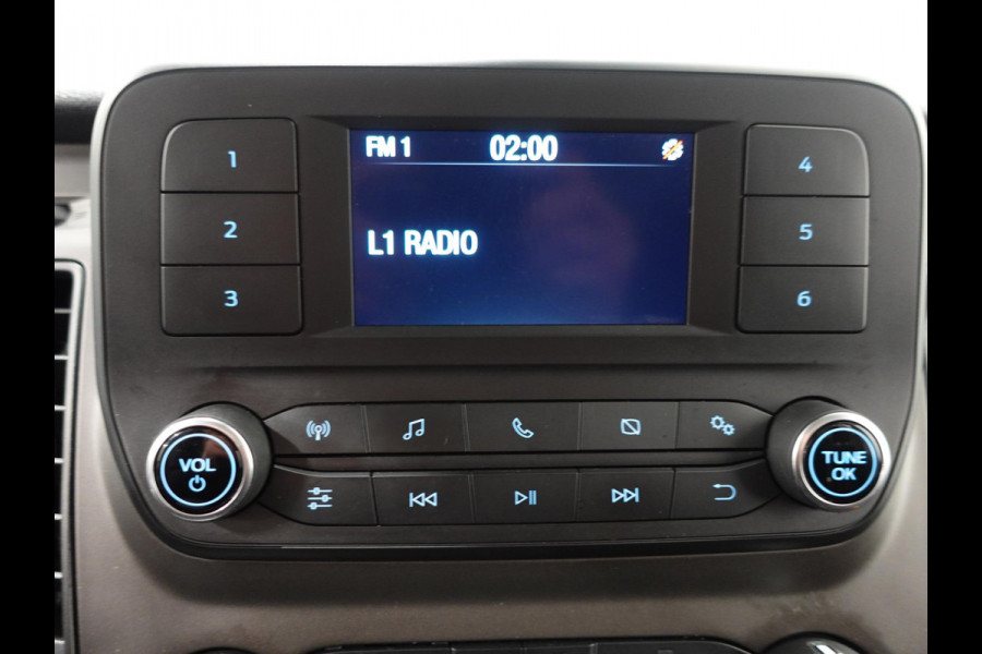 Ford Transit 310 2.0 TDCI L2H2 Trend Automaat Airco Navigatie Bluetooth Camera Cruise Control Trekhaak Ford Transit 310 2.0 TDCI L2H2 Trend Automaat Airco Navigatie Bluetooth Camera Cruise Control Trekhaak