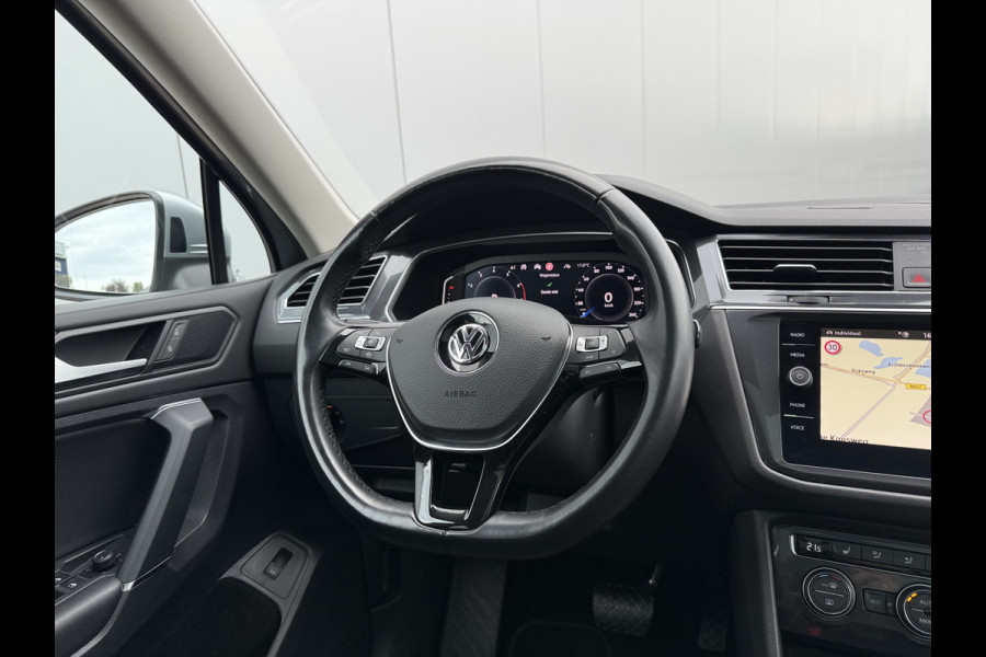 Volkswagen Tiguan Allspace 1.5 TSI Highline 7p. DSG Highline | R-line | Pano dak