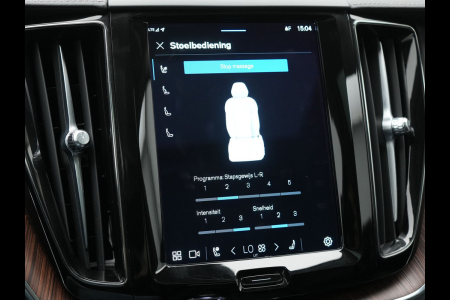Volvo XC60 T8 AWD Ultimate Dark Long Range Plug In Hybrid 456pk Dealer O.H PHEV | Luchtvering | Panodak | Head Up | Adaptive Cruise | Lederen Sportstoelen Ventilatie & Massage & Memory | 360 Camera | Bowers & Wilkins | Google Assistent | Blis | Keyless | Volvo XC60 T8 AWD Ultimate Dark Long Range Plug In Hybrid 456pk Dealer O.H PHEV | Luchtvering | Panodak | Head Up | Adaptive Cruise | Lederen Sportstoelen Ventilatie & Massage & Memory | 360 Camera | Bowers & Wilkins | Google Assistent | Blis | Keyless |