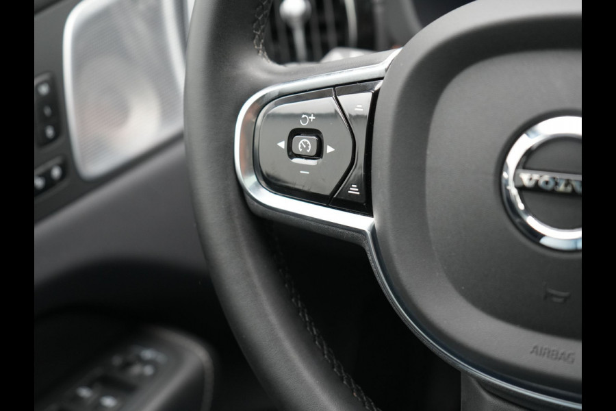 Volvo XC60 T8 AWD Ultimate Dark Long Range Plug In Hybrid 456pk Dealer O.H PHEV | Luchtvering | Panodak | Head Up | Adaptive Cruise | Lederen Sportstoelen Ventilatie & Massage & Memory | 360 Camera | Bowers & Wilkins | Google Assistent | Blis | Keyless | Volvo XC60 T8 AWD Ultimate Dark Long Range Plug In Hybrid 456pk Dealer O.H PHEV | Luchtvering | Panodak | Head Up | Adaptive Cruise | Lederen Sportstoelen Ventilatie & Massage & Memory | 360 Camera | Bowers & Wilkins | Google Assistent | Blis | Keyless |