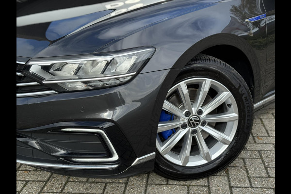 Volkswagen Passat Variant 1.4 TSI PHEV GTE Business | Navi, Carplay/Android, Camera, ACC, Afn.Trekhaak, Stoelverw. | Dealeroh. |