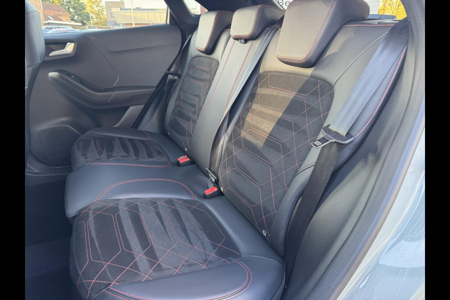 Ford Puma 1.0 EcoBoost Hybrid ST-Line X 155pk Automaat |  Panoramadak | Afneembare trekhaak | Winter Pack | Adaptive cruise control | 360 graden camera | Bang&Olufsen | Elektrsiche achterklep | Matrix LED