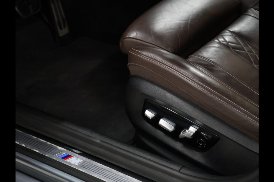 BMW 5 Serie Touring 530i High Executive M-Sport [TREKHAAK INKLAPBAAR, SCHUIFKANTELDAK, MEMORY SEATS, HARMAN/KARDON, APPLE CARPLAY, ADAPTIVE LED, 360 CAMERA, HEAD-UP, ADAPTIVE CRUISE, VOL LEDER, STOELVERWARMING, CLIMATE, NIEUWSTAAT]