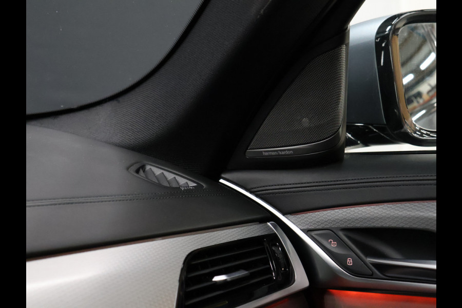 BMW 5 Serie Touring 530i High Executive M-Sport [TREKHAAK INKLAPBAAR, SCHUIFKANTELDAK, MEMORY SEATS, HARMAN/KARDON, APPLE CARPLAY, ADAPTIVE LED, 360 CAMERA, HEAD-UP, ADAPTIVE CRUISE, VOL LEDER, STOELVERWARMING, CLIMATE, NIEUWSTAAT]
