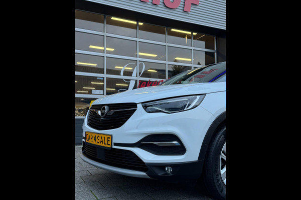 Opel Grandland X 1.2 Turbo Business Elegance - Navigatie I Airco I Sport velgen I Achteruitrij camera I PDC I Dealer onderhouden