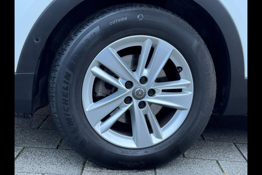 Opel Grandland X 1.2 Turbo Business Elegance - Navigatie I Airco I Sport velgen I Achteruitrij camera I PDC I Dealer onderhouden