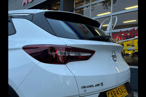 Opel Grandland X 1.2 Turbo Business Elegance - Navigatie I Airco I Sport velgen I Achteruitrij camera I PDC I Dealer onderhouden