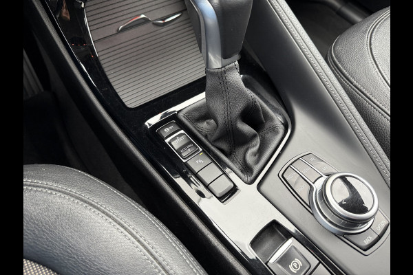 BMW X1 sDrive18i 136pk High Executive Automaat BMW X1 sDrive18i 136pk High Executive Automaat