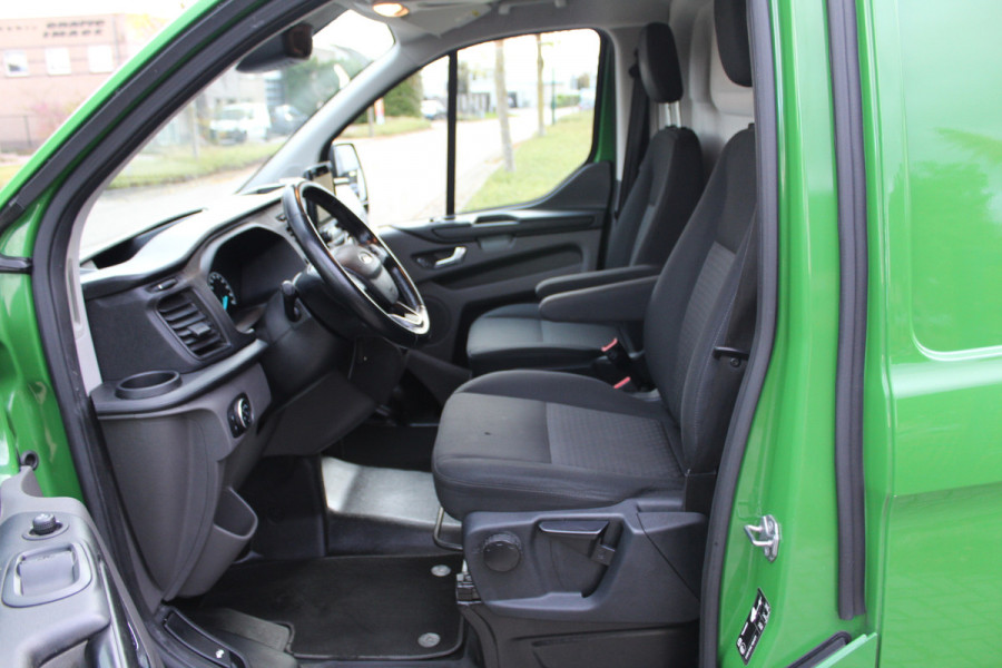Ford Transit Custom 280 2.0 TDCI 130PK Euro6 Automaat L1H1 Trend ✓ trekhaak ✓ navigatie ✓ camera Ford Transit Custom 280 2.0 TDCI 130PK Euro6 Automaat L1H1 Trend ✓ trekhaak ✓ navigatie ✓ camera