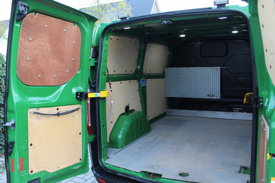 Ford Transit Custom 280 2.0 TDCI 130PK Euro6 Automaat L1H1 Trend ✓ trekhaak ✓ navigatie ✓ camera Ford Transit Custom 280 2.0 TDCI 130PK Euro6 Automaat L1H1 Trend ✓ trekhaak ✓ navigatie ✓ camera