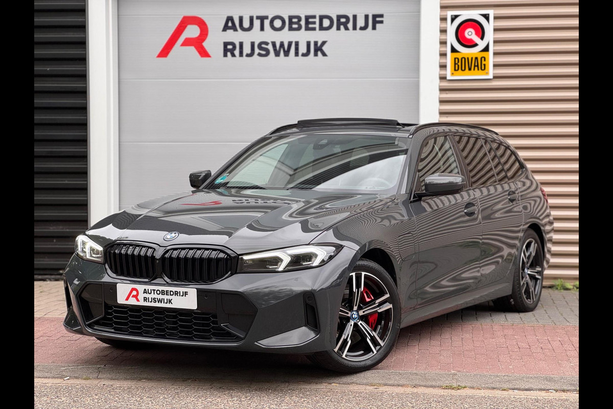 BMW 3 Serie Touring 330e Pano/Memory/H&K/360/HuD BMW 3 Serie Touring 330e Pano/Memory/H&K/360/HuD