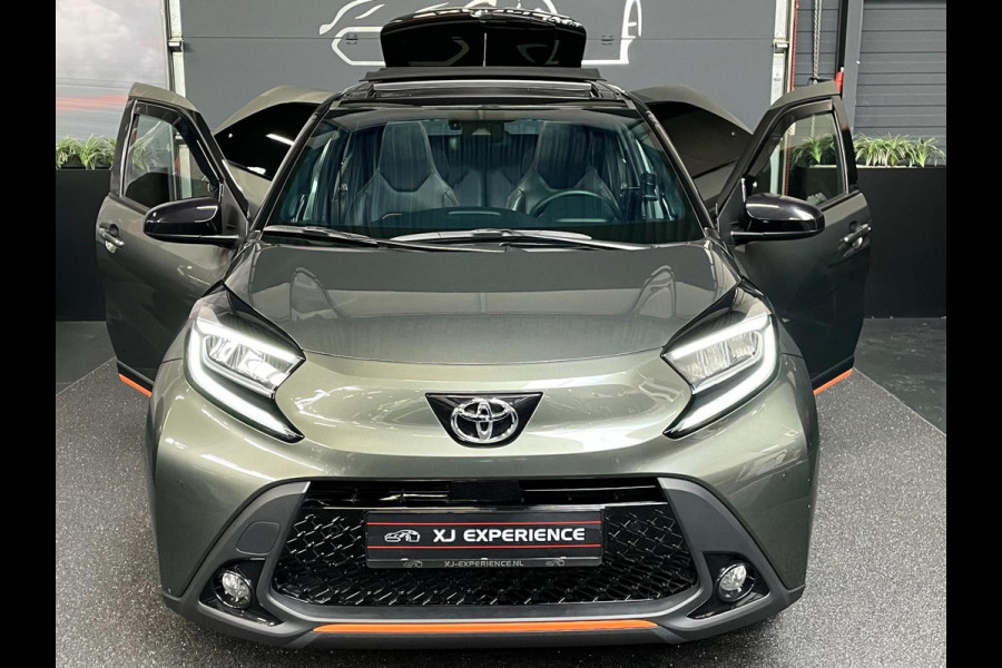 Toyota Aygo X 1.0 VVT-i S-CVT LIMITED NAVY CABRIO CAMERA Toyota Aygo X 1.0 VVT-i S-CVT LIMITED NAVY CABRIO CAMERA