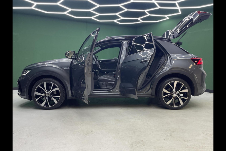 Volkswagen T-Roc 1.5 TSI R-Line | Black Edition | IQ | Pano Volkswagen T-Roc 1.5 TSI R-Line | Black Edition | IQ | Pano