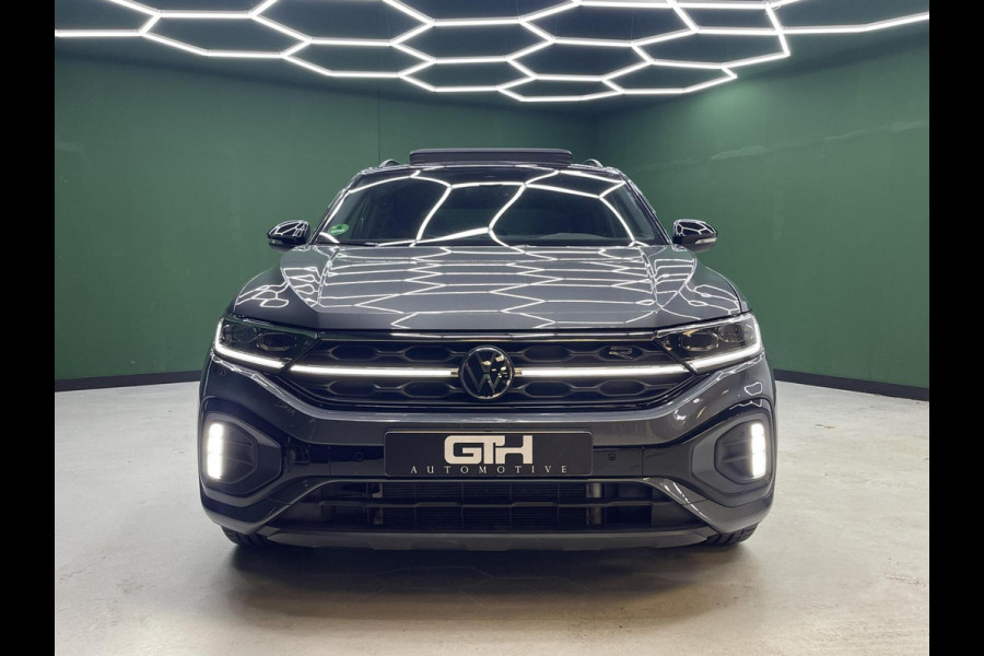 Volkswagen T-Roc 1.5 TSI R-Line | Black Edition | IQ | Pano Volkswagen T-Roc 1.5 TSI R-Line | Black Edition | IQ | Pano