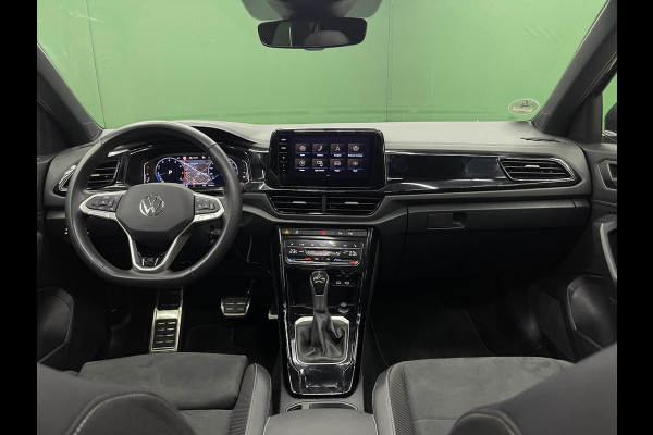 Volkswagen T-Roc 1.5 TSI R-Line | Black Edition | IQ | Pano Volkswagen T-Roc 1.5 TSI R-Line | Black Edition | IQ | Pano