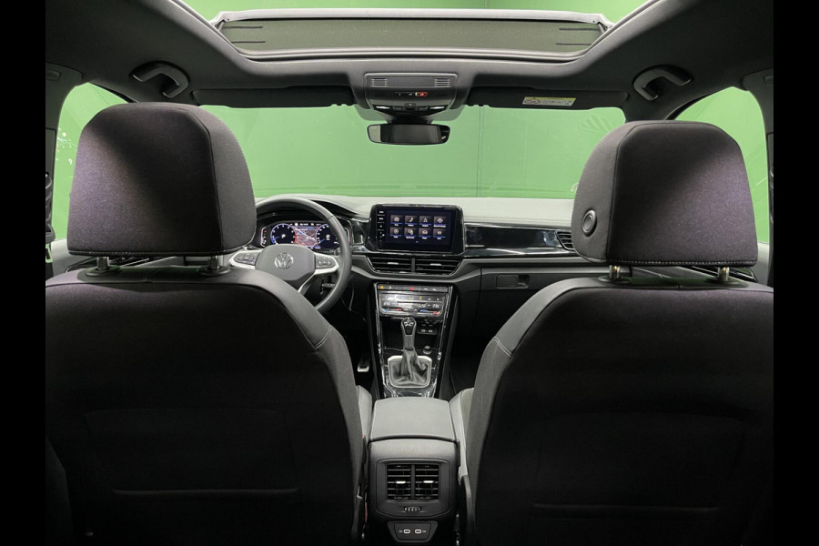 Volkswagen T-Roc 1.5 TSI R-Line | Black Edition | IQ | Pano Volkswagen T-Roc 1.5 TSI R-Line | Black Edition | IQ | Pano