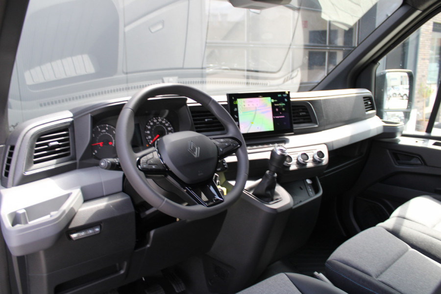 Renault Master T35 2.0 dCi 170pk L2H2 Extra - 2x Schuifdeur - Navigatie - Blind Spot - Camera - Stoelverwarming - Verwarmde voorruit - Rijklaar