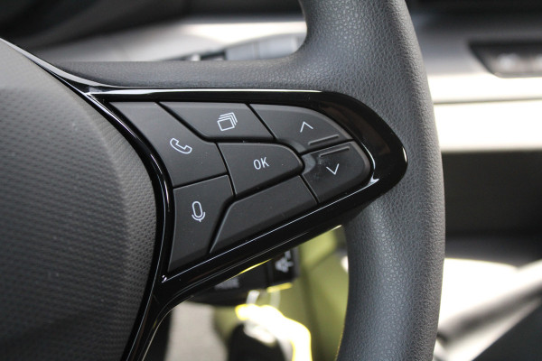 Renault Master T35 2.0 dCi 170pk L2H2 Extra - 2x Schuifdeur - Navigatie - Blind Spot - Camera - Stoelverwarming - Verwarmde voorruit - Rijklaar