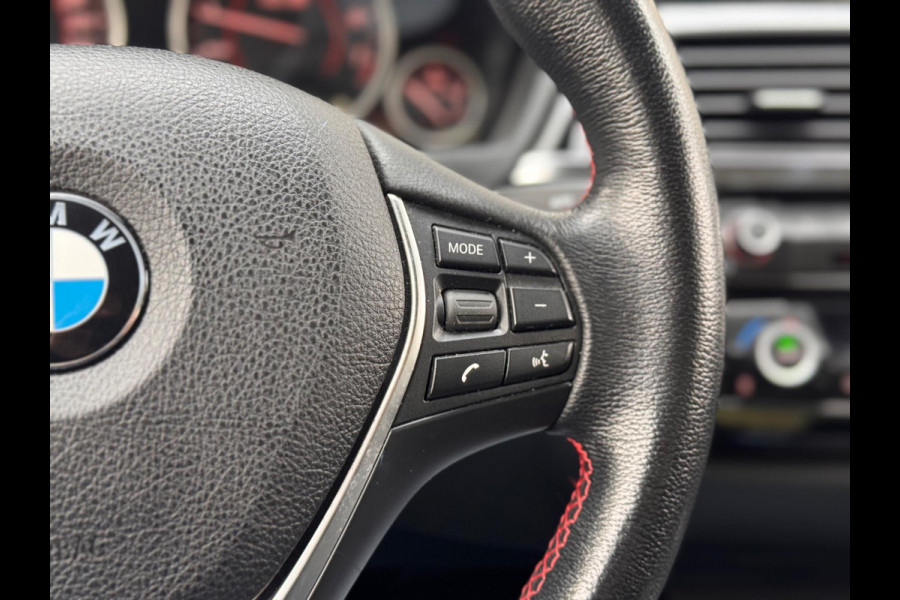 BMW 3 Serie 318i Executive Navi/Xenon