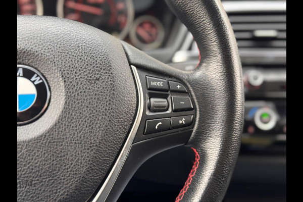 BMW 3 Serie 318i Executive Navi/Xenon