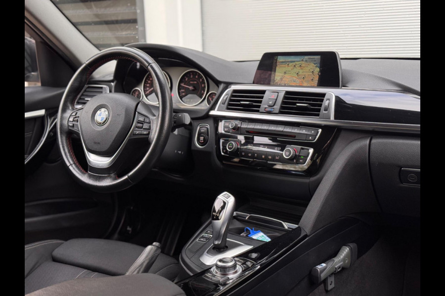 BMW 3 Serie 318i Executive Navi/Xenon