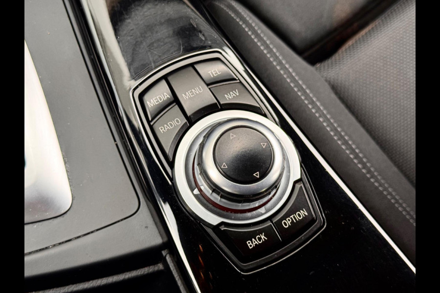 BMW 3 Serie 318i Executive Navi/Xenon