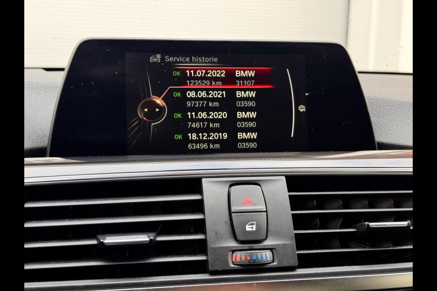 BMW 3 Serie 318i Executive Navi/Xenon