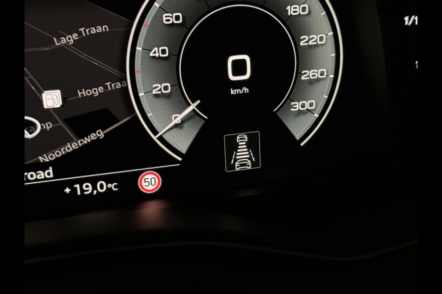 Audi A6 Avant 55 TFSI e Quattro Competition S-Line Black Edition Audi A6 Avant 55 TFSI e Quattro Competition S-Line Black Edition