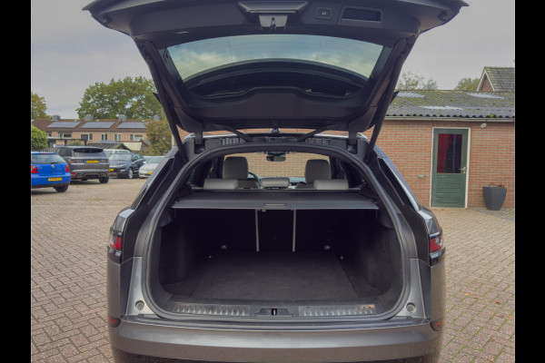 Land Rover Range Rover Velar 3.0 V6 AWD HSE R-dynamic - Airco, Elek. verst. stoelen, Stuur- stoelverwarming, Pano, Cruise!