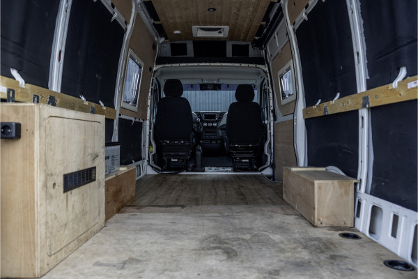 Iveco Daily 35S16V L2H2 | Camperkandidaat | Automaat | Omvormer | LED | Navi | Camera | Cruise | Climate | 3.5T Trekgewicht | Euro 6 Iveco Daily 35S16V L2H2 | Camperkandidaat | Automaat | Omvormer | LED | Navi | Camera | Cruise | Climate | 3.5T Trekgewicht | Euro 6