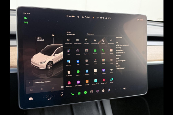 Tesla Model Y Long Range AWD 75 kWh AUTOPILOT| RIJKLAARPRIJS INCL. TESLA GARANTIE TOT 08-2026/80.000KM accu en aandrijflijn t/m 08-2030/192.000km Tesla Model Y Long Range AWD 75 kWh AUTOPILOT| RIJKLAARPRIJS INCL. TESLA GARANTIE TOT 08-2026/80.000KM accu en aandrijflijn t/m 08-2030/192.000km