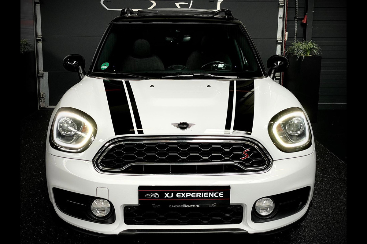 MINI Countryman 2.0 Cooper S ALL4 Chili PANO NAVI 192 PK TREKHAAK AFNEEMBAAR MINI Countryman 2.0 Cooper S ALL4 Chili PANO NAVI 192 PK TREKHAAK AFNEEMBAAR
