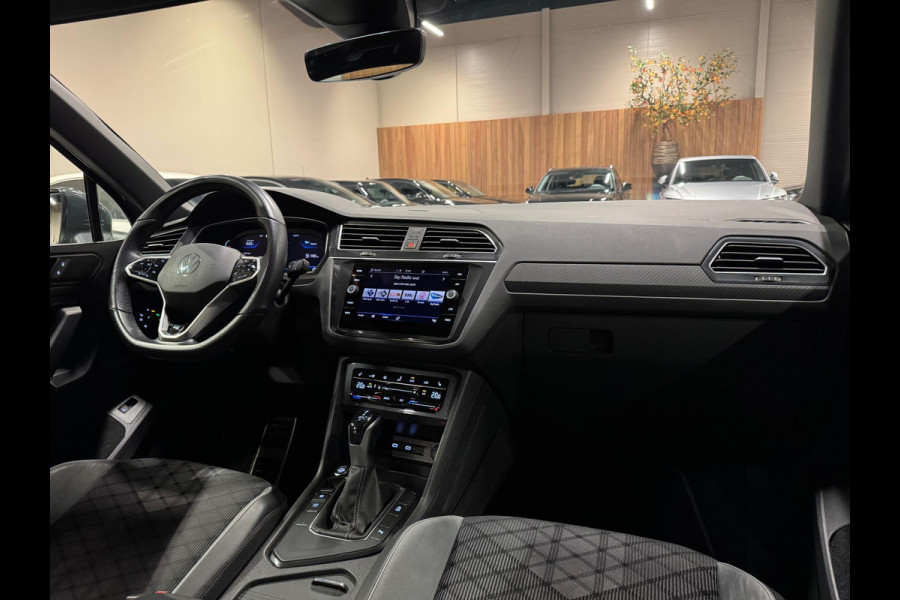 Volkswagen Tiguan 1.5 TSI 150PK R-Line, Virtual Cockpit, Apple Carplay, Matrix Led, Android Auto, Navi, ACC, Clima, Cam, PDC Volkswagen Tiguan 1.5 TSI 150PK R-Line, Virtual Cockpit, Apple Carplay, Matrix Led, Android Auto, Navi, ACC, Clima, Cam, PDC
