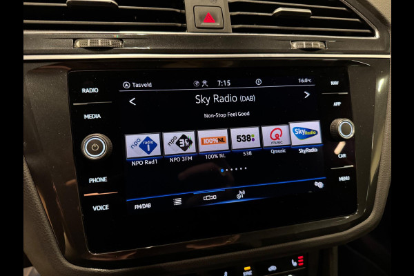 Volkswagen Tiguan 1.5 TSI 150PK R-Line, Virtual Cockpit, Apple Carplay, Matrix Led, Android Auto, Navi, ACC, Clima, Cam, PDC Volkswagen Tiguan 1.5 TSI 150PK R-Line, Virtual Cockpit, Apple Carplay, Matrix Led, Android Auto, Navi, ACC, Clima, Cam, PDC