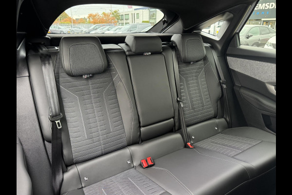 Peugeot 3008 1.2 Hybrid 136 GT | Elektr. achterklep | Adaptive cruise | Camera | Prijs is rijklaar Peugeot 3008 1.2 Hybrid 136 GT | Elektr. achterklep | Adaptive cruise | Camera | Prijs is rijklaar