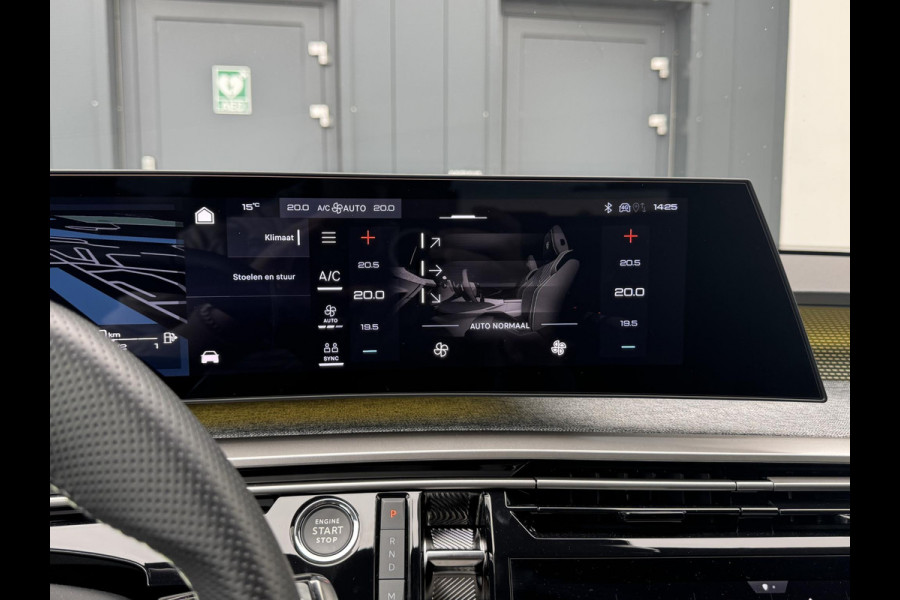 Peugeot 3008 1.2 Hybrid 136 GT | Elektr. achterklep | Adaptive cruise | Camera | Prijs is rijklaar Peugeot 3008 1.2 Hybrid 136 GT | Elektr. achterklep | Adaptive cruise | Camera | Prijs is rijklaar
