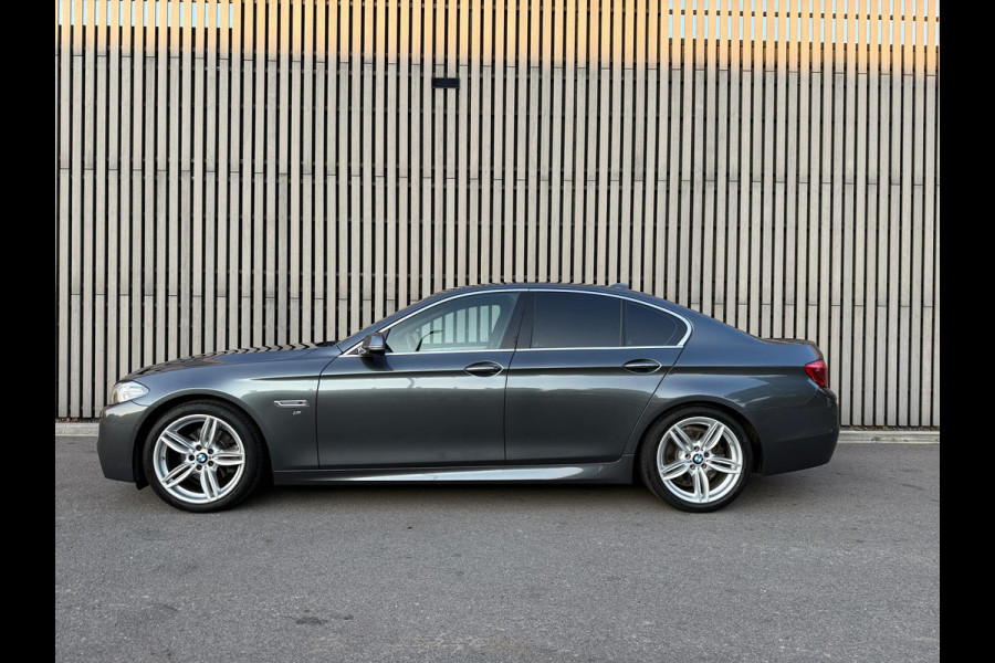 BMW 5 Serie 520d M Sport Edition - Panoramadak - vol opties