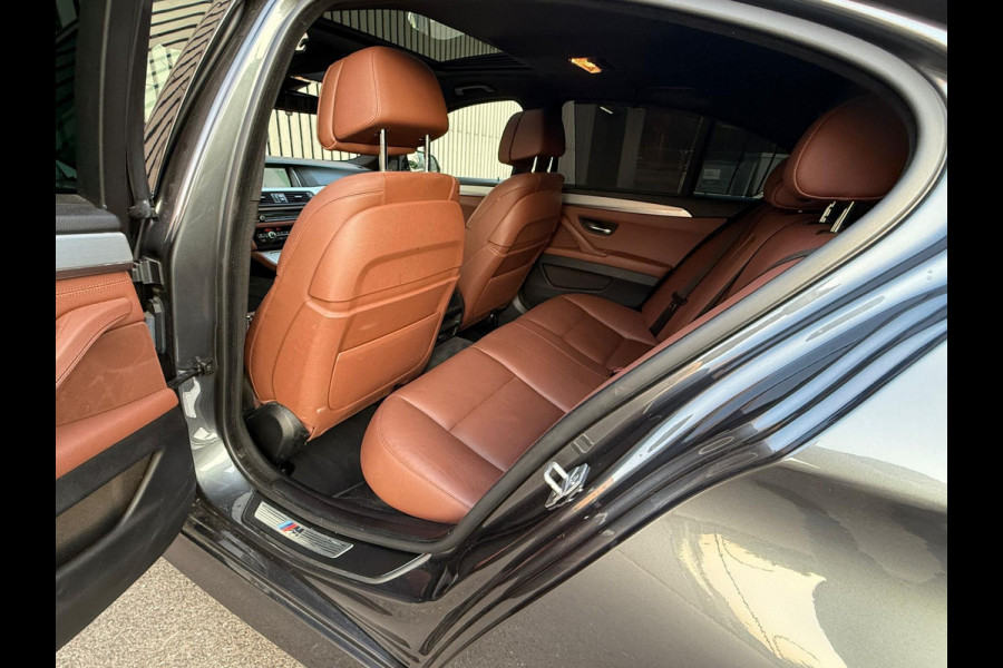 BMW 5 Serie 520d M Sport Edition - Panoramadak - vol opties